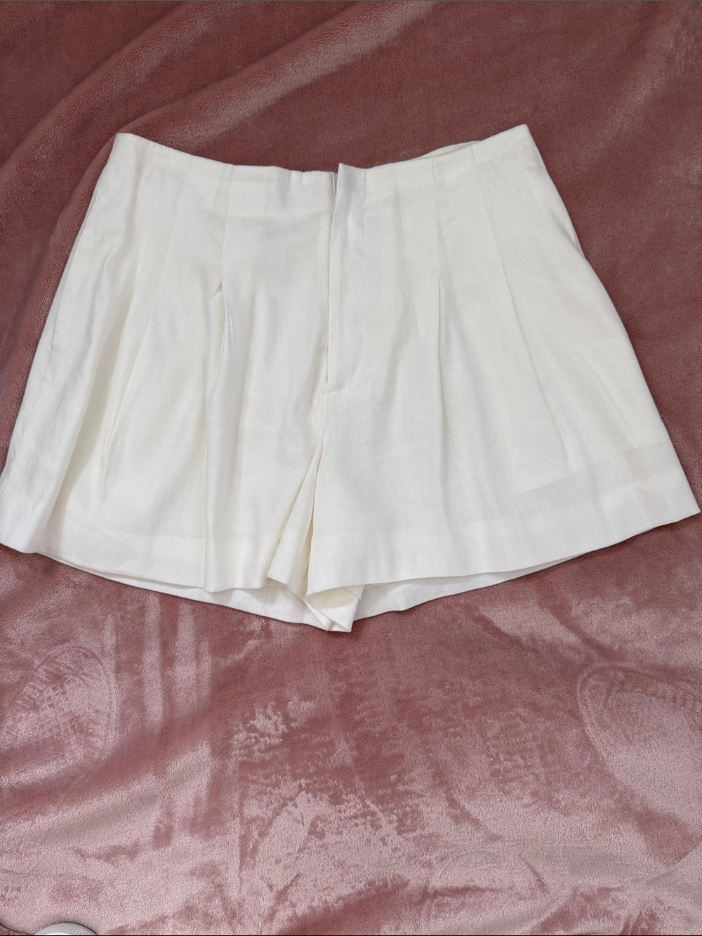 ANTONIO MELANI Cream-Lined Skort with Pleated Waist